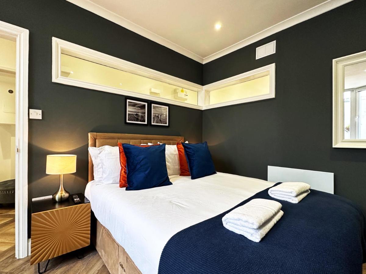 Liam Place Near Hyde Park - 1 Double Bed, 1 Sofa Bed, Spacious Apartment, Private Entrance London Bagian luar foto