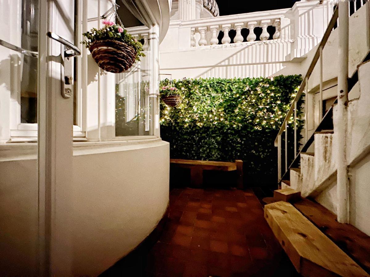 Liam Place Near Hyde Park - 1 Double Bed, 1 Sofa Bed, Spacious Apartment, Private Entrance London Bagian luar foto